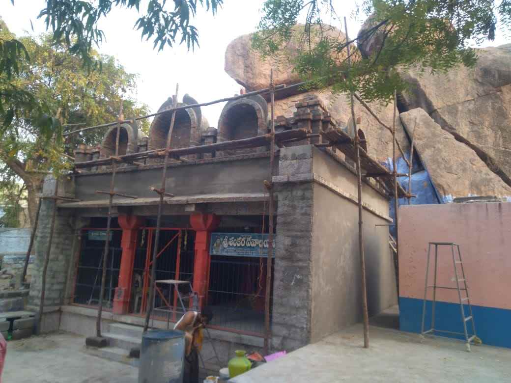 Dwajasthambham
